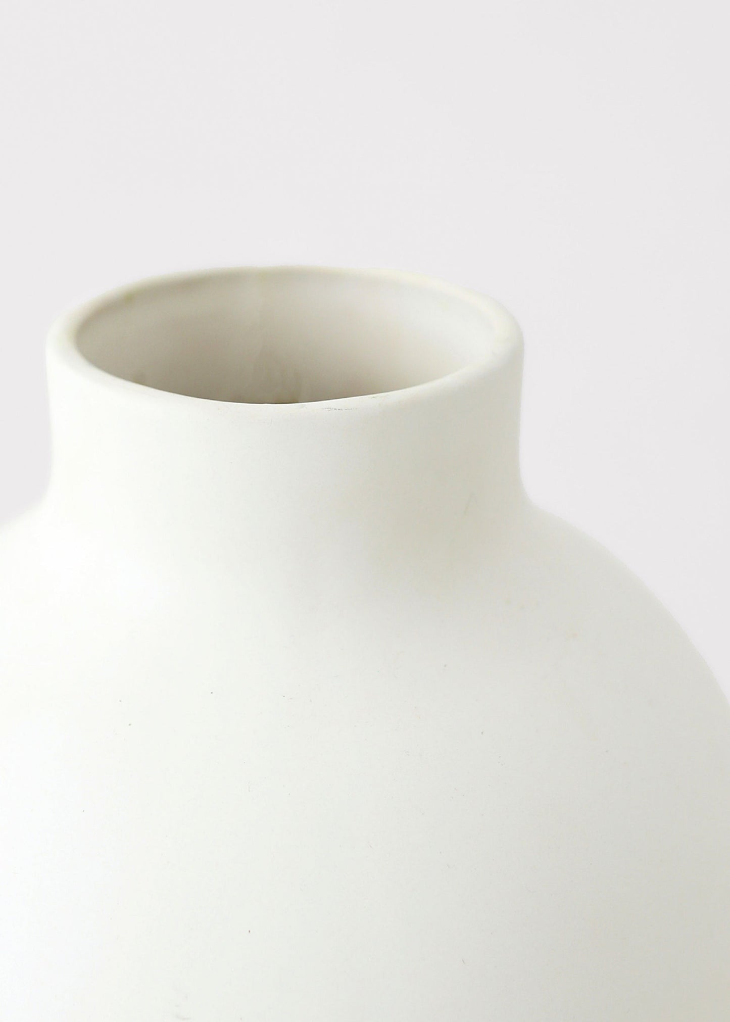 AfloralTM Creamy White Round Ceramic Vase - 8"